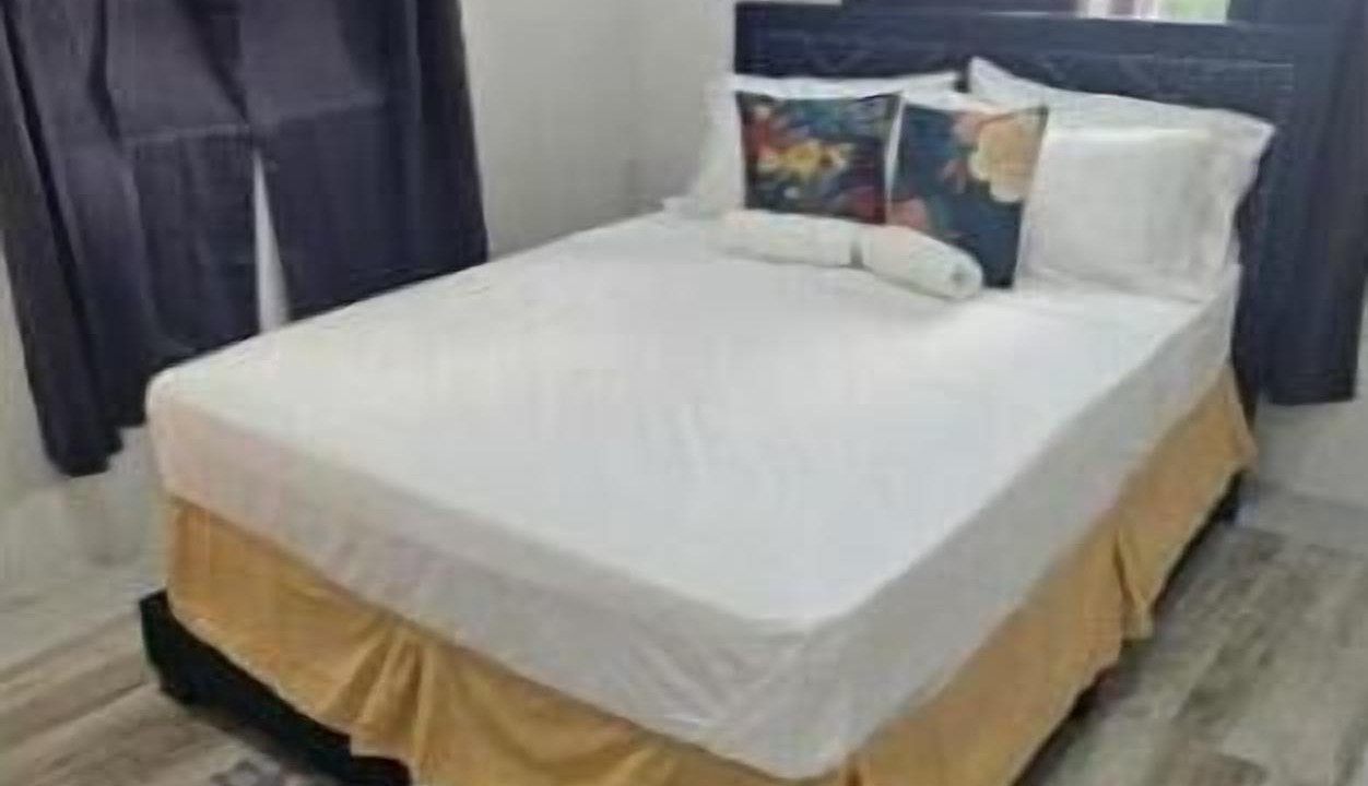 Photo of Bedroom in Ealing Grove