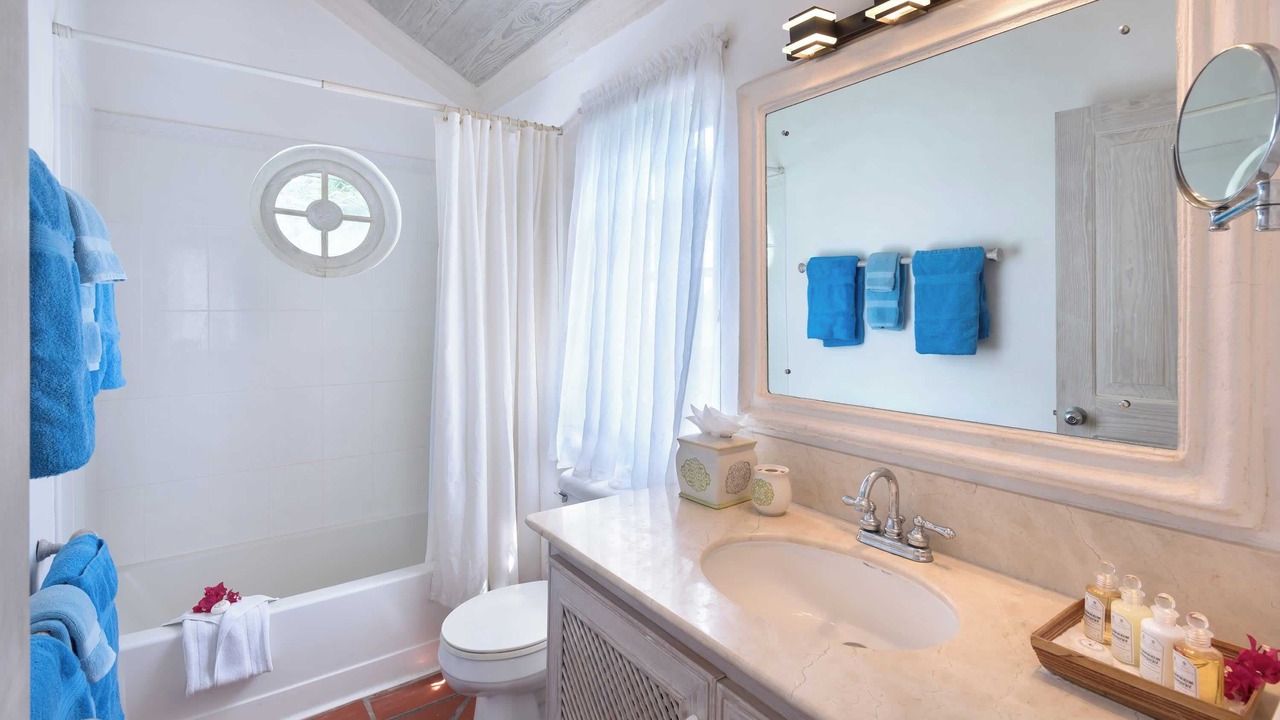 Photo of Bathroom in Gibbs Bay
