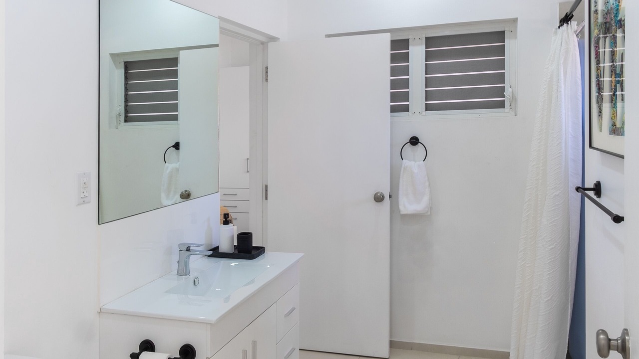 Photo of Bathroom in St. Lawrence Gap