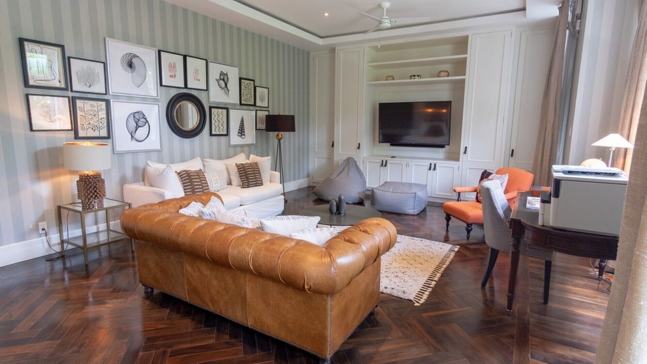 Photo of Livingroom in Halcyon Heights
