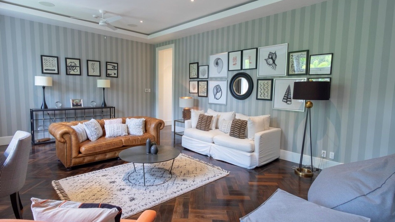 Photo of Livingroom in Halcyon Heights