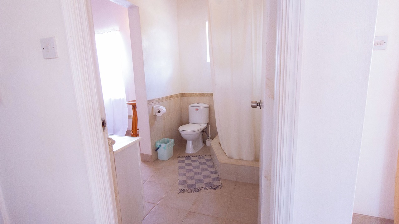 Photo of Bathroom in Douglas