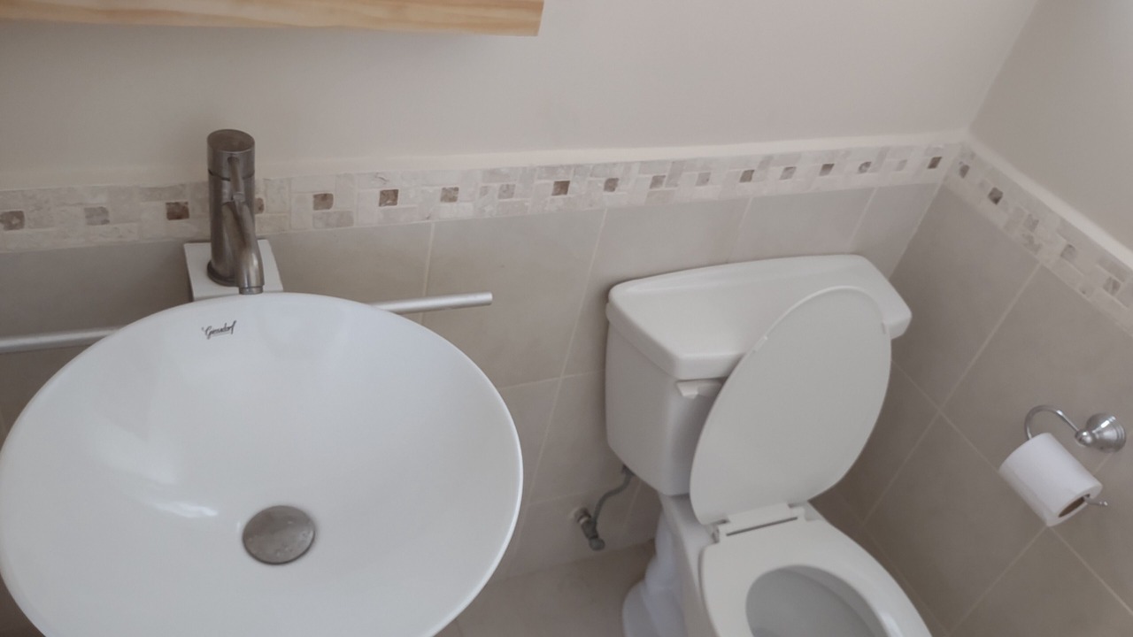 Photo of Bathroom in Sunset Crest
