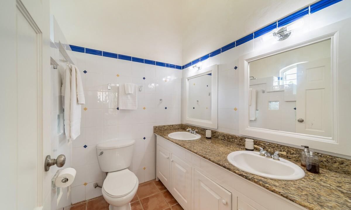 Photo of Bathroom in Collenton