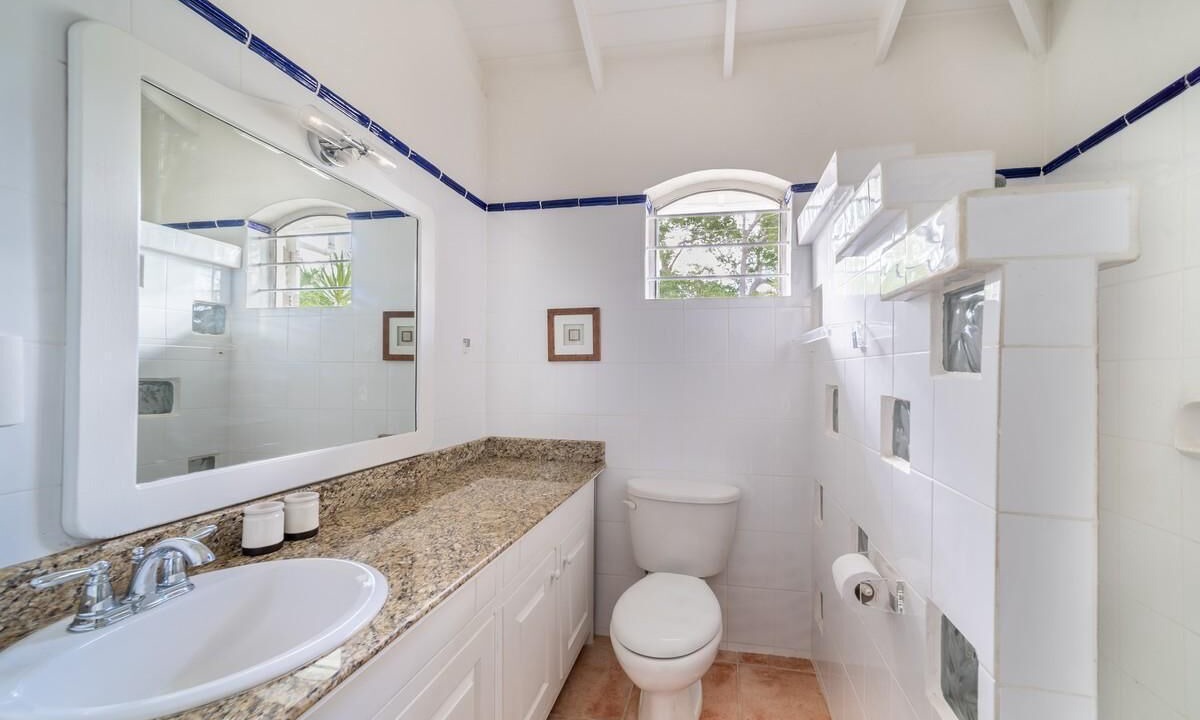 Photo of Bathroom in Collenton