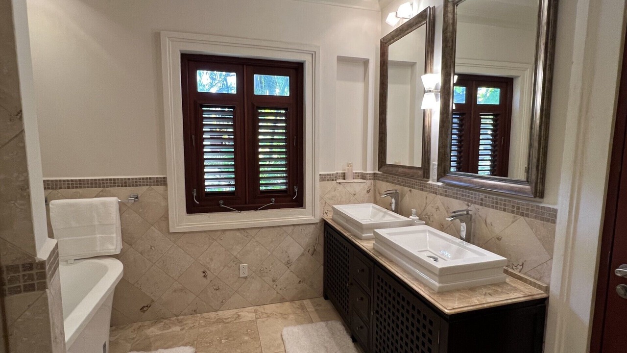 Photo of Bathroom in Gibbs Bay