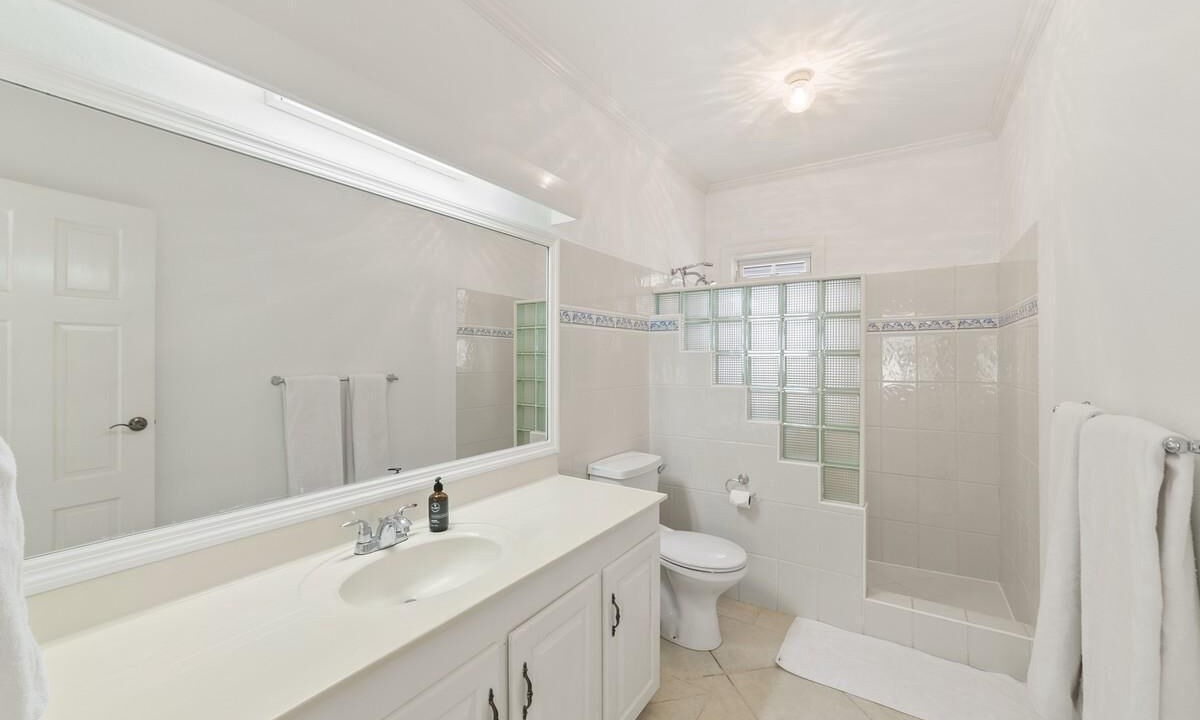 Photo of Bathroom in Lower Carlton
