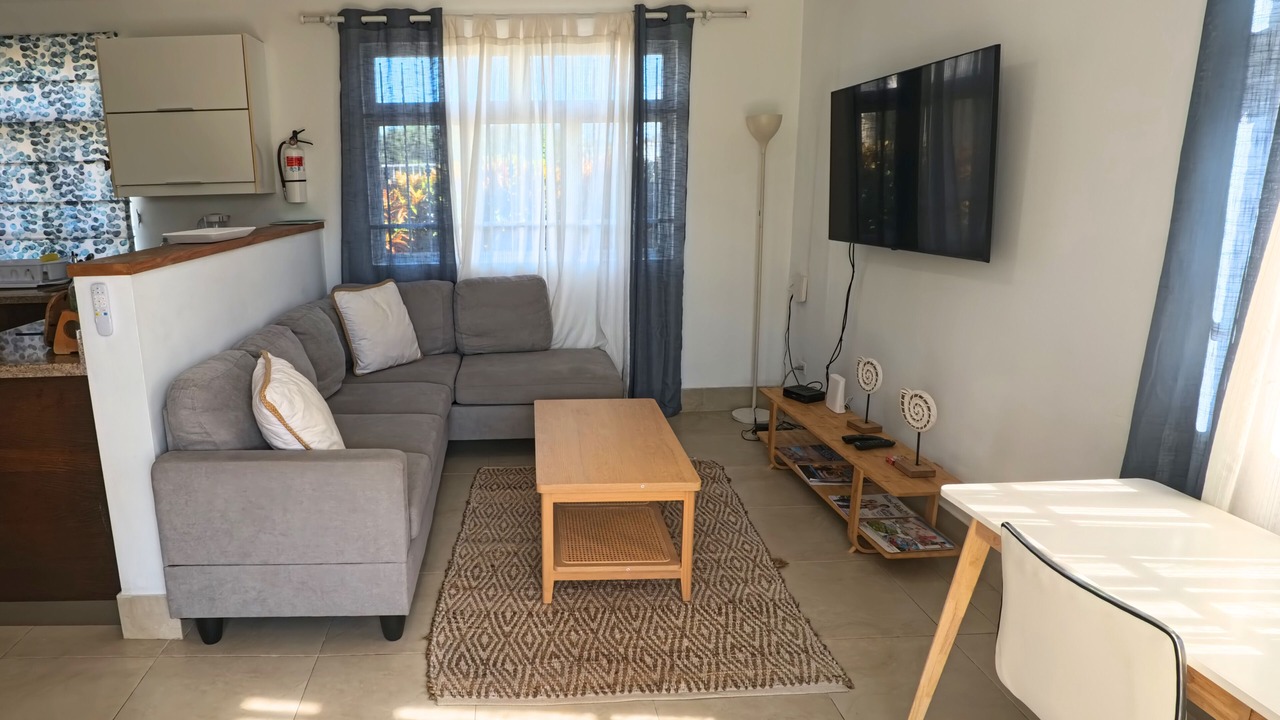 Photo of Livingroom in Atlantic Shores