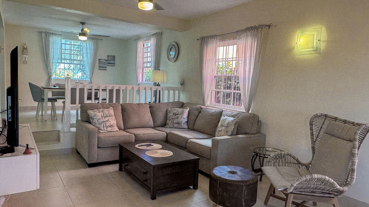 Photo of Livingroom in Belair
