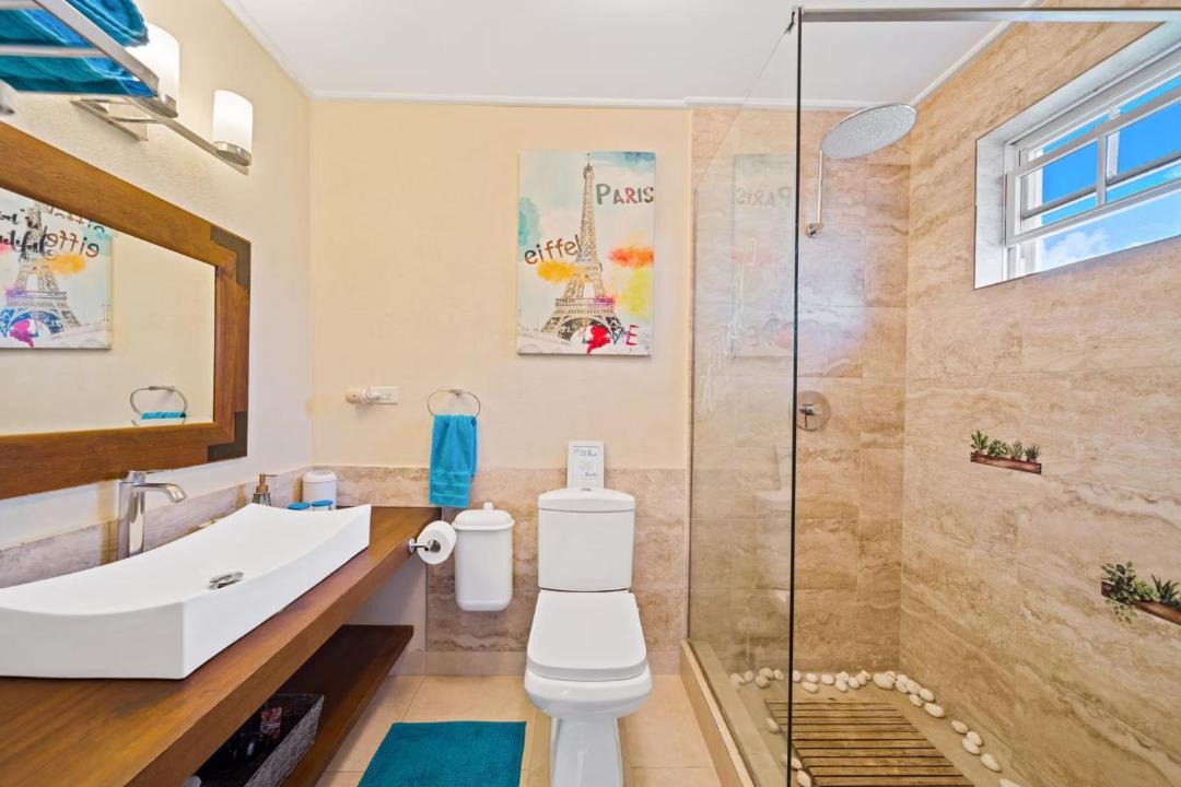 Photo of Bathroom in Inch Marlowe