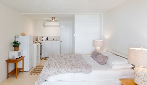 Signature Studio, Ocean View