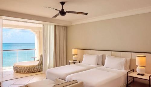 Luxury Twin Room Ocean Front