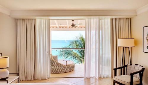 Signature King Room Ocean Front - Highest Floor