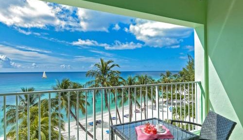 Deluxe Oceanfront Room