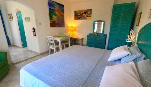 Two Palms Apartment