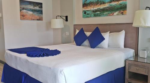 Partial Ocean View Room