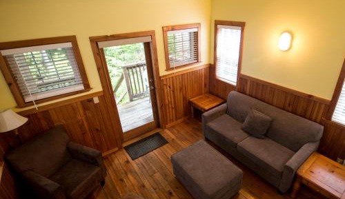 One Bedroom A (Forest View)