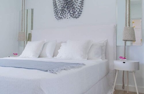 Mount Standfast Hotel | Garden Grove Villas