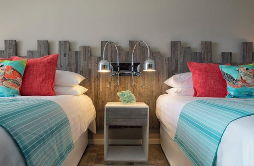 Maxwell Resort | Luxury Collection at Sea Breeze Beach House by Ocean Hotels