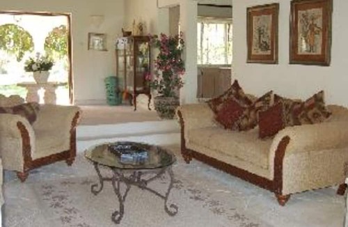 Merlin Bay Villa | WESTERLEE 3 bedroom 2 bathroom with POOL