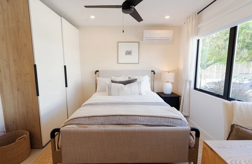 Lower Carlton House | Carlton Cove