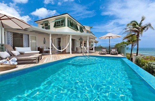 Green Garden Villa | Beautiful 7-Bedroom Emily House Villa