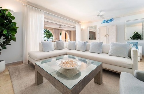 Little Battaleys Apartment | St Peter's Bay 211 3 Bedroom Apts