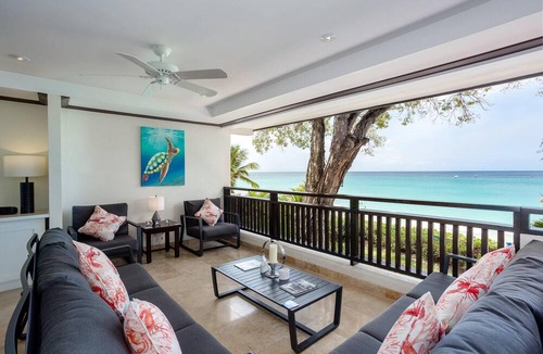 Bowling Alley Hill Villa | A view to the paradise