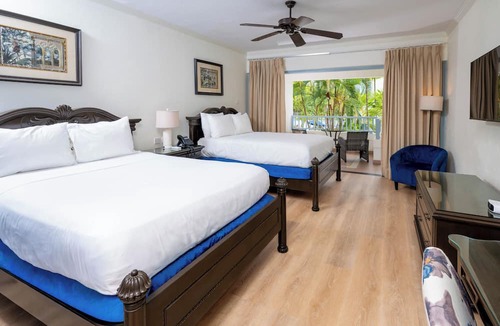 Saint Matthias Resort | Savannah Beach Club Hotel