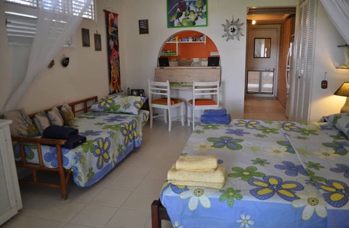 Silver Sands Hotel | Green Garden Apartment