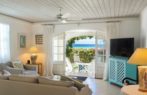 Saint Matthias Apartment | Lower Beachgate - On the Beach.