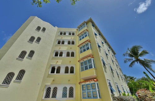 Oistins Condo | #401 Oceanview beachfront Maxwell Beach Villas