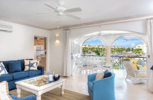 Douglas Apartment | Port St Charles