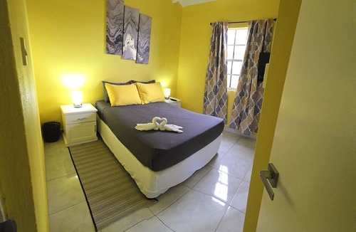 Brighton Condo | 2 Bedroom Vacation home in Brighton Terrace