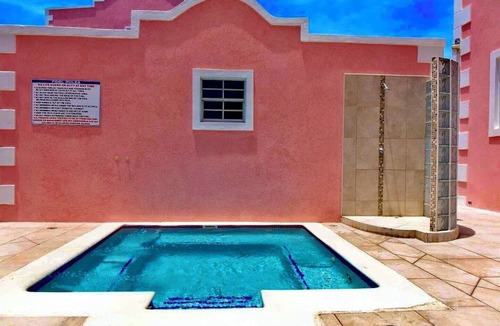 Maxwell Apartment | Saint Hill's The homely spot on the south coast