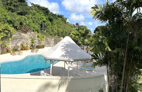 Rendezvous Apartment | Rockley Orange Hill - by ZenBreak