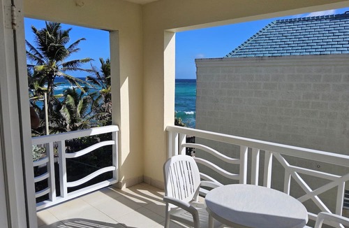 Silver Sands Apartment | Relaxing South Coast escape near Oistins & KiteSurfing