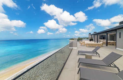 Brighton Apartment | Allure 401 - NEW Beachfront Condo On Brighton Beach