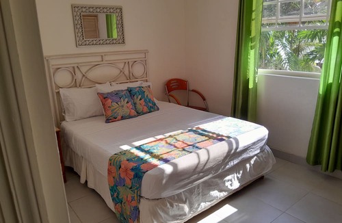 St. Lawrence Gap Apartment | 2 Bed Apartment close to Dover Beach