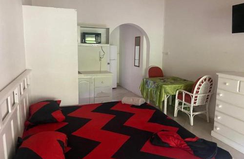 Westmoreland Apartment | Pondbottom Apartments Hotel