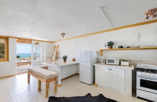 Green Garden Hotel | Surfers Bay