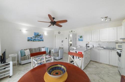 Sunset Crest Apartment | Rum Runner - Golden View 328