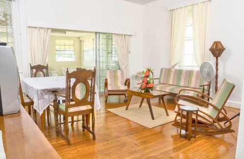 Dover Apartment | Bajan Charm 1 Min Walk to Dover Beach, on The Gap