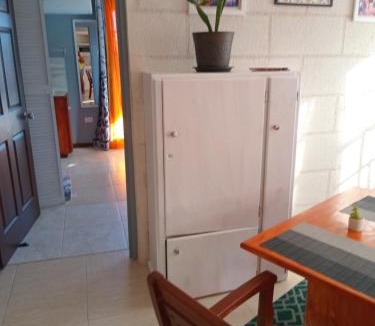 Oistins House | Love Den