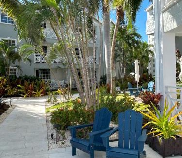 Green Garden Hotel | South Point Hotel Inc