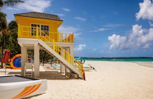 Maxwell Resort | Sandals Barbados All Inclusive - Couples Only