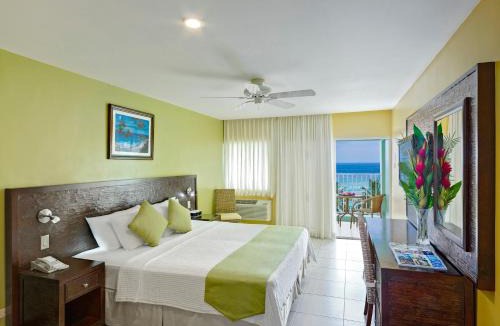 Saint Matthias Hotel | Coconut Court Beach Hotel