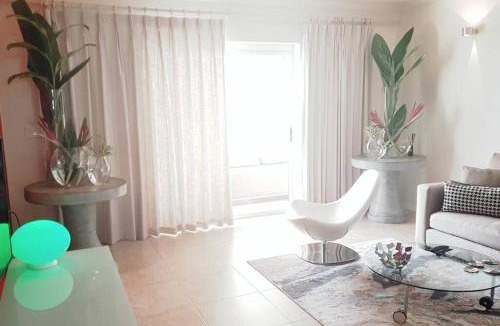 Durants Apartment | Designer Penthouse - Stunning Property with Amazing Views