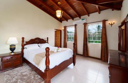 Prospect Villa | Ferron House