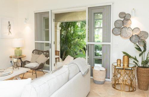 Schooner Bay Apartment | Beach Happy Beachfront Apartment by One Caribbean Estates